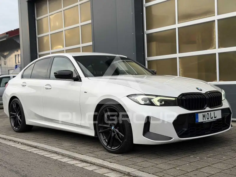 2022 BMW 320