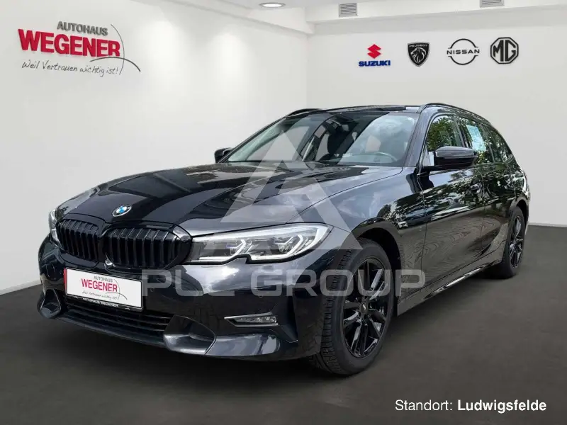 2022 BMW 320