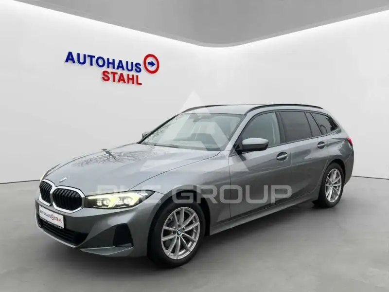 2022 BMW 320