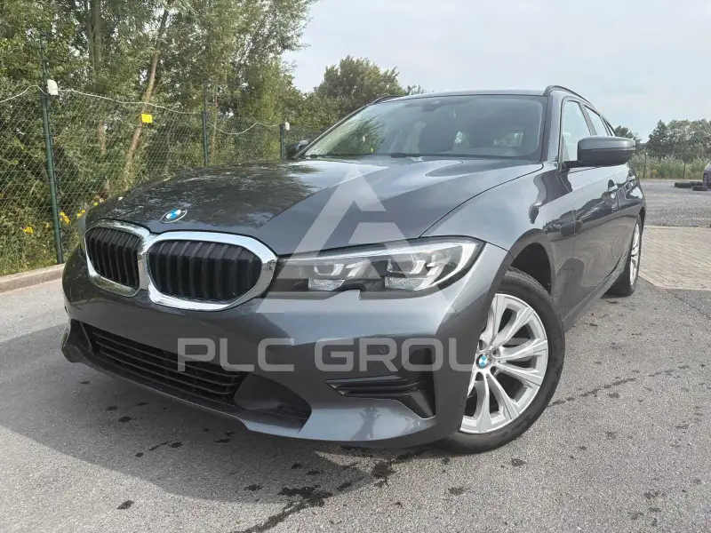 2022 BMW 320