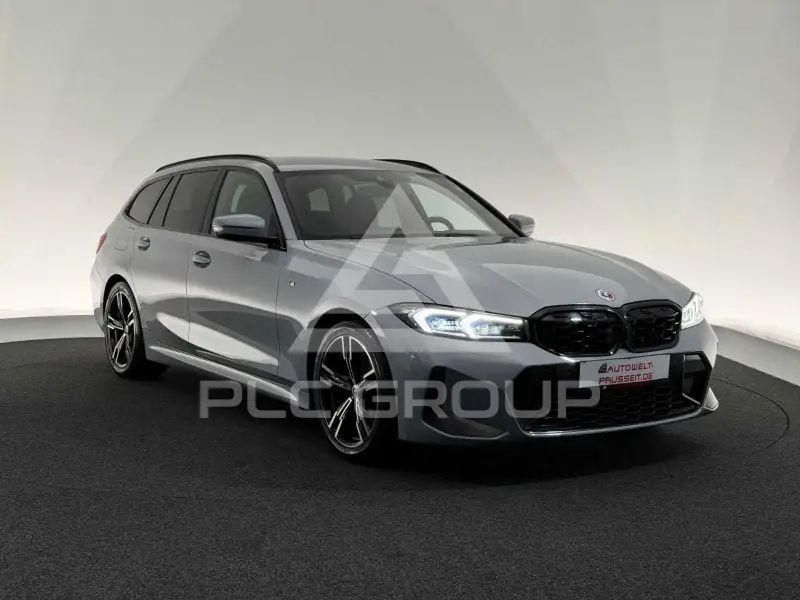 2022 BMW 320