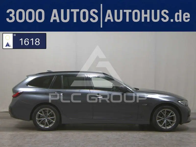 2022 BMW 320