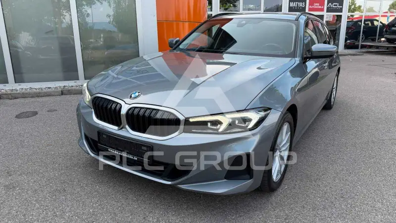 2022 BMW 320