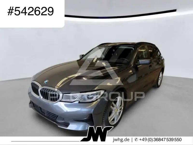 2022 BMW 320