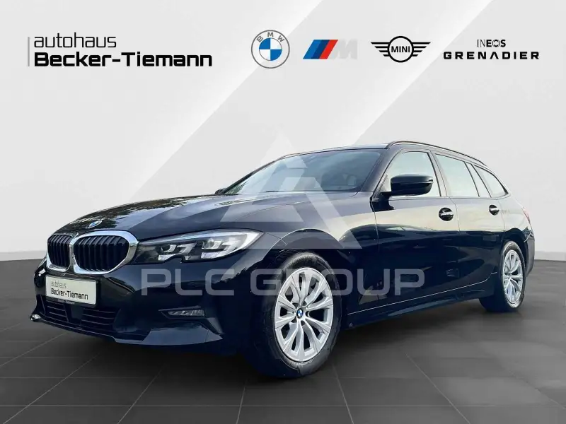 2022 BMW 320