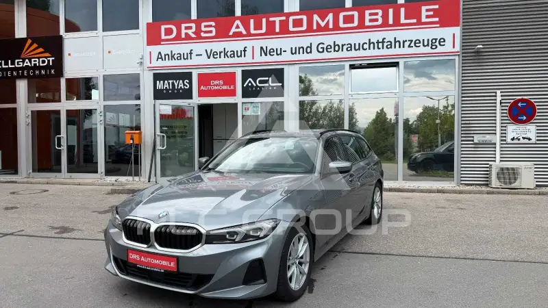 2022 BMW 320