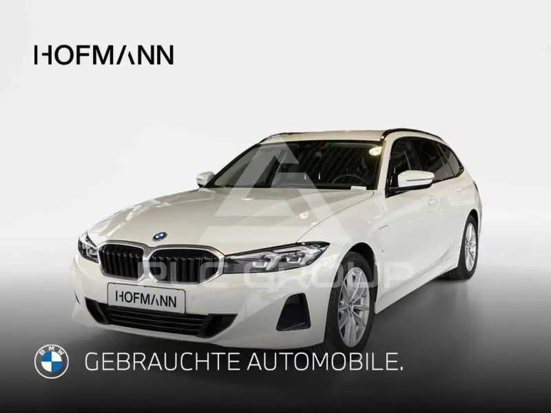 2022 BMW 320