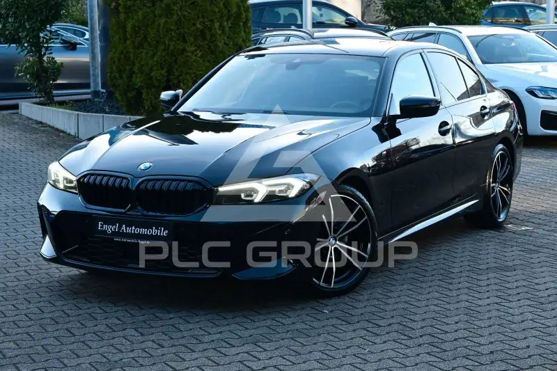 2022 BMW 320