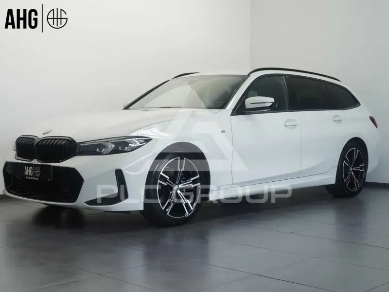 2022 BMW 320