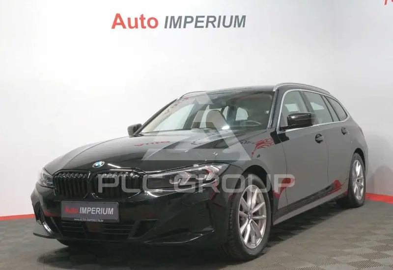 2022 BMW 320