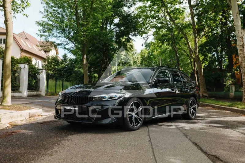 2022 BMW 320