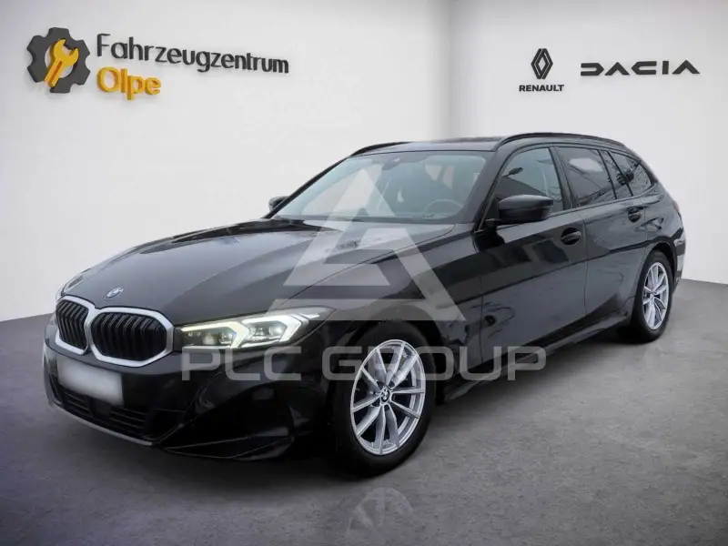 2022 BMW 320