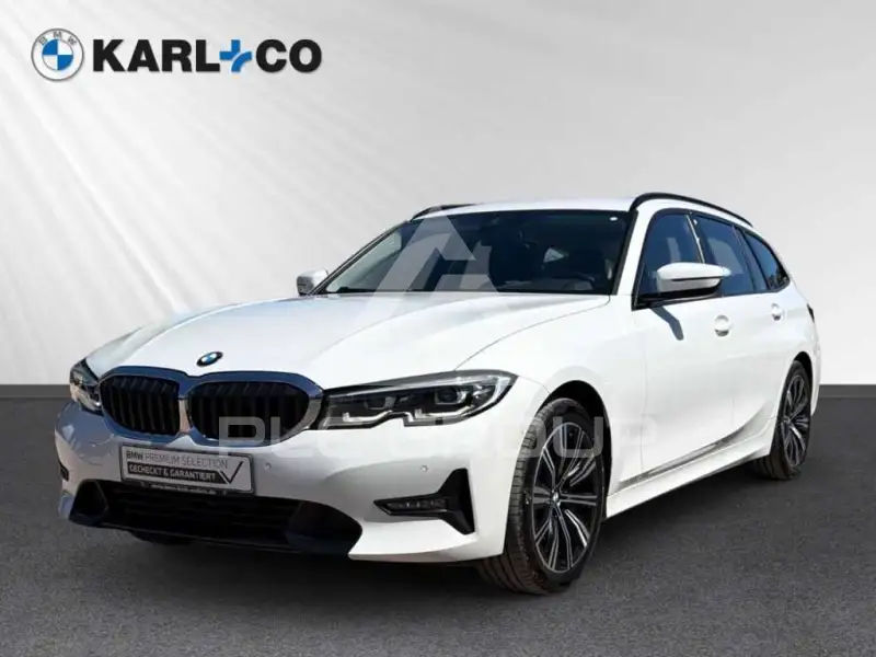 2022 BMW 320
