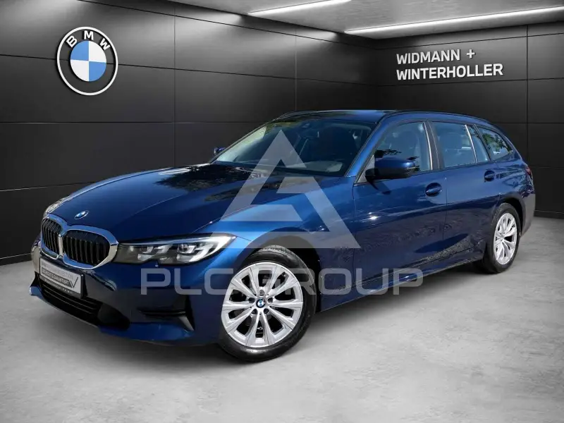 2022 BMW 320