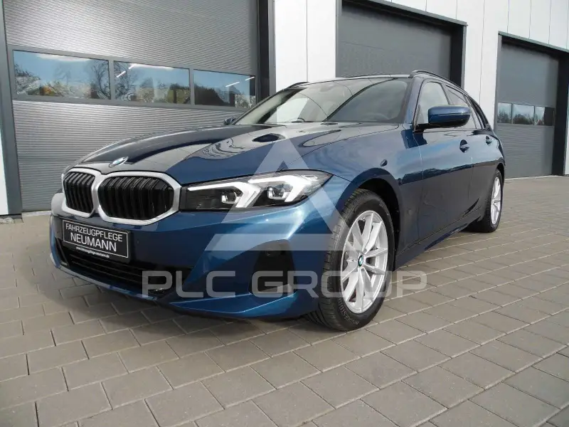 2022 BMW 320