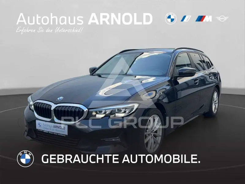 2022 BMW 320