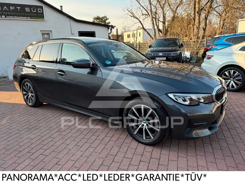 2022 BMW 320