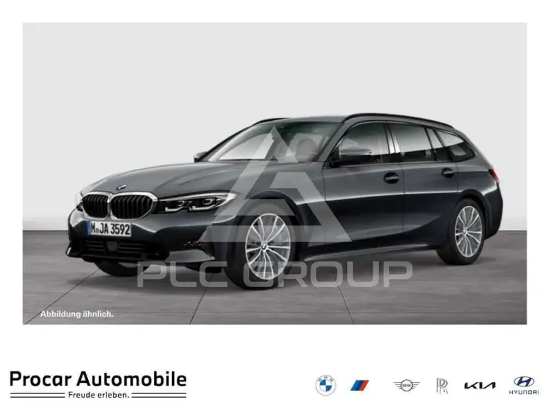 2022 BMW 320