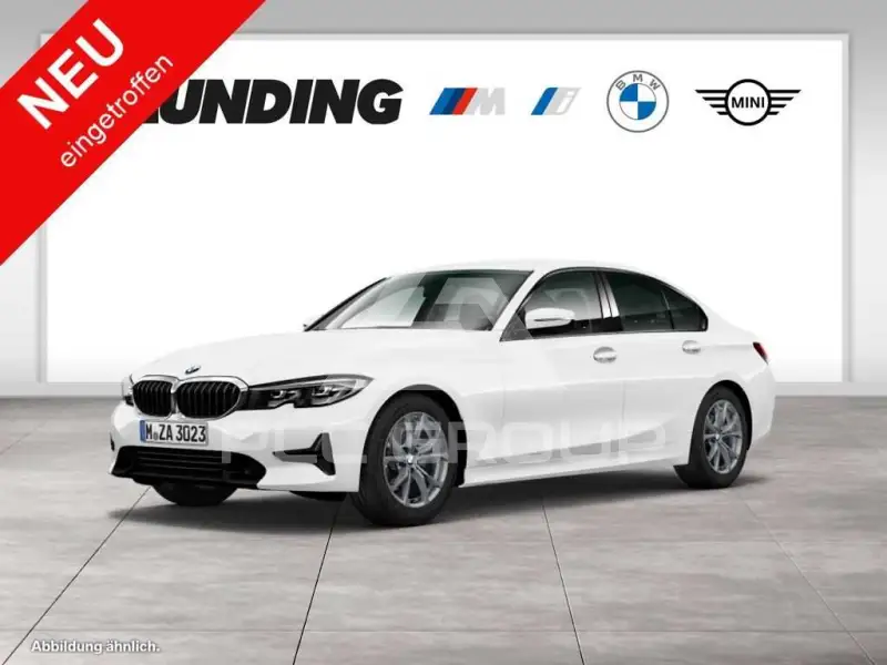 2022 BMW 320