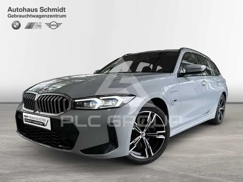 2022 BMW 330