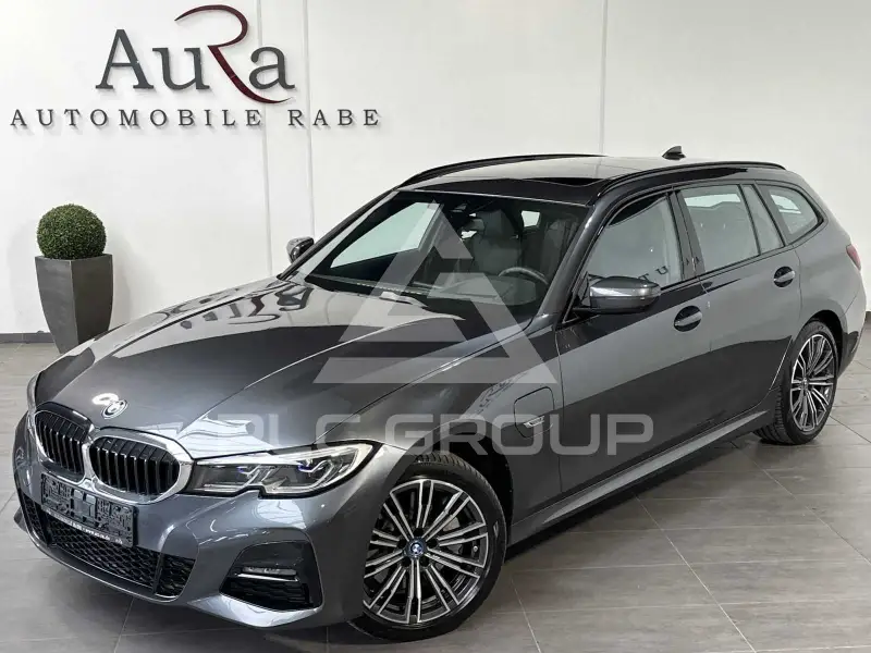 2022 BMW 330