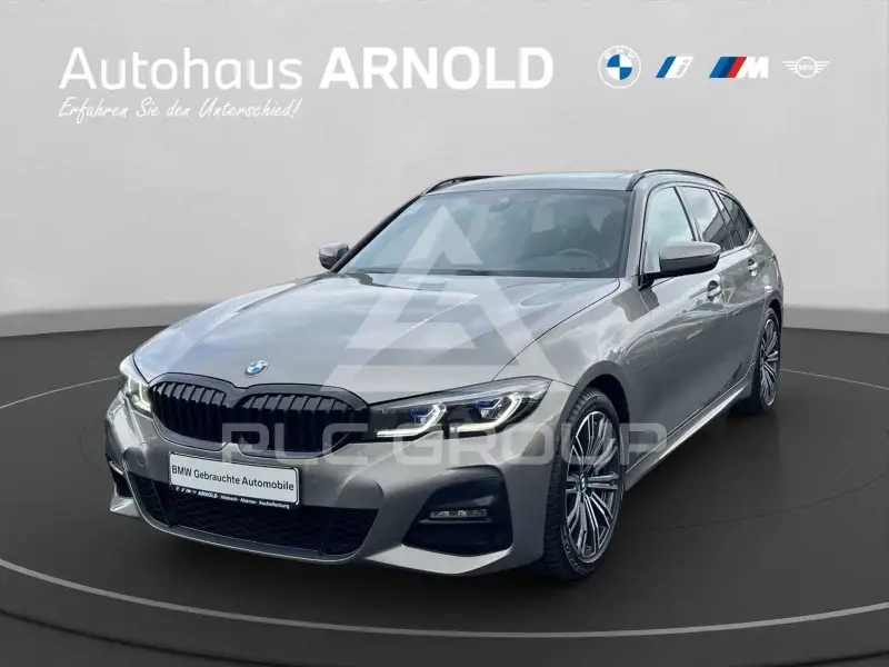 2022 BMW 330