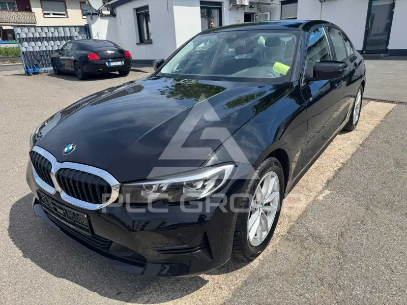 2022 BMW 330