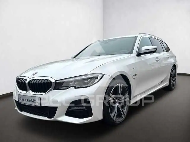 2022 BMW 330