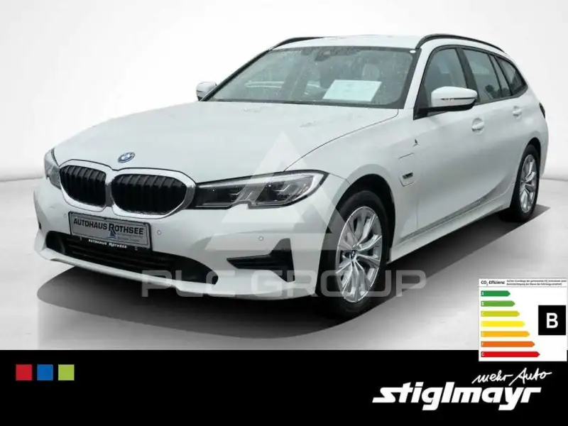 2022 BMW 330
