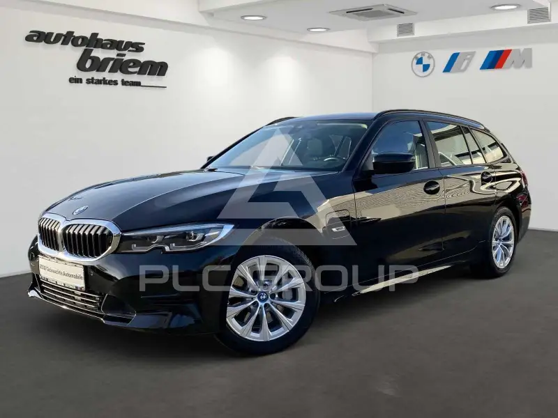 2022 BMW 330