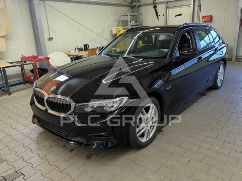 2022 BMW 330