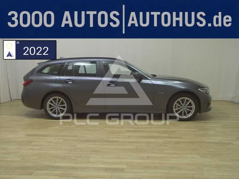2022 BMW 330