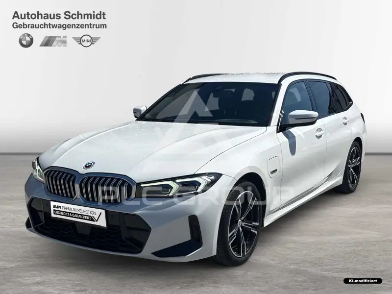 2022 BMW 330