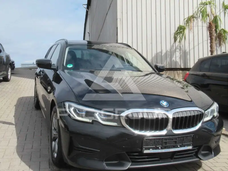 2022 BMW 330