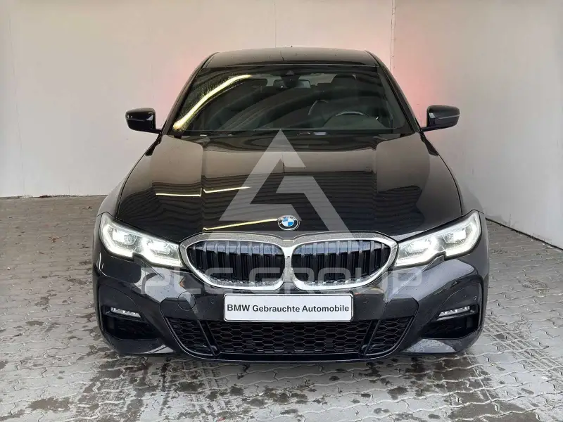 2022 BMW 330