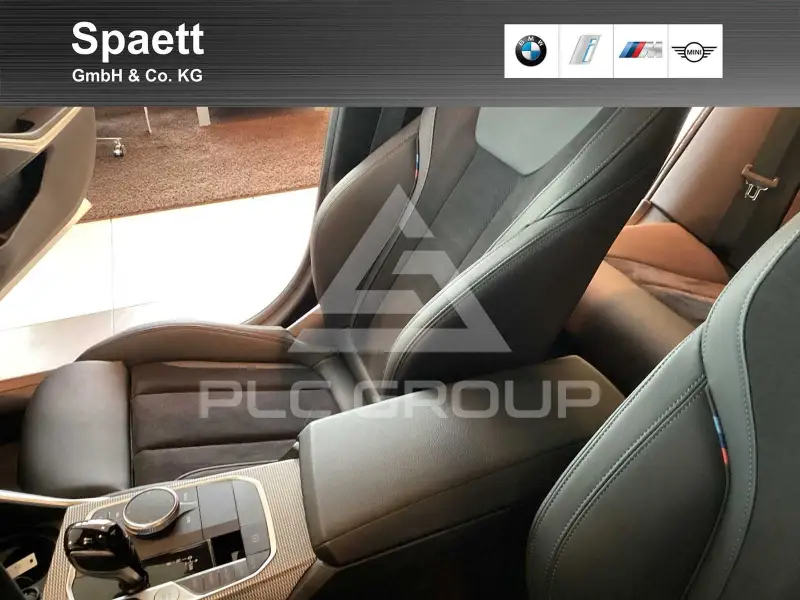 2022 BMW 330