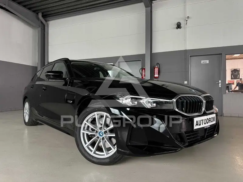 2022 BMW 330