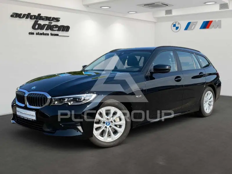 2022 BMW 330