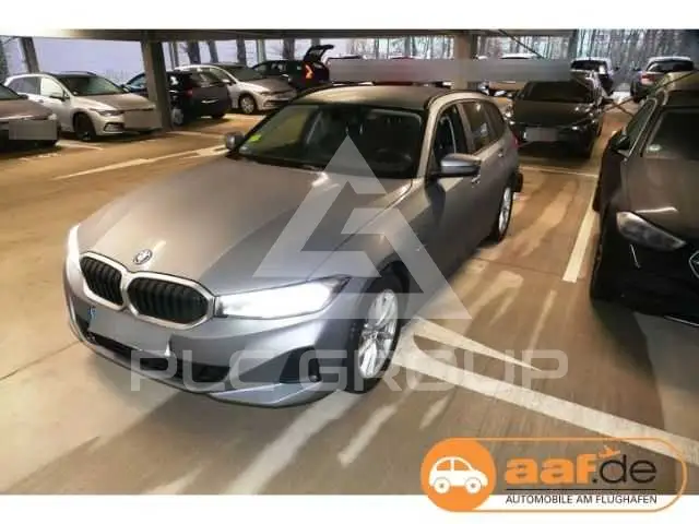 2022 BMW 330