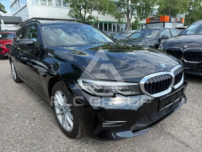 2022 BMW 330