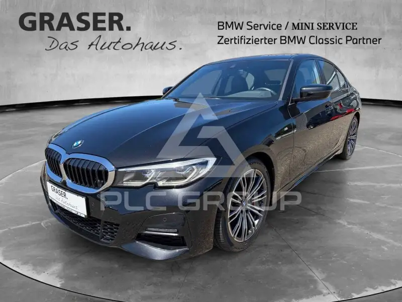 2022 BMW 330
