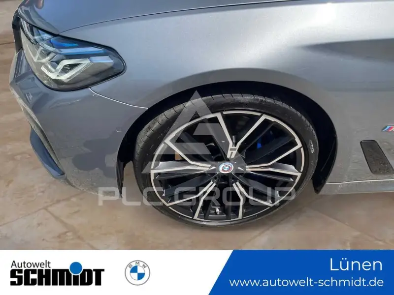 2022 BMW 540