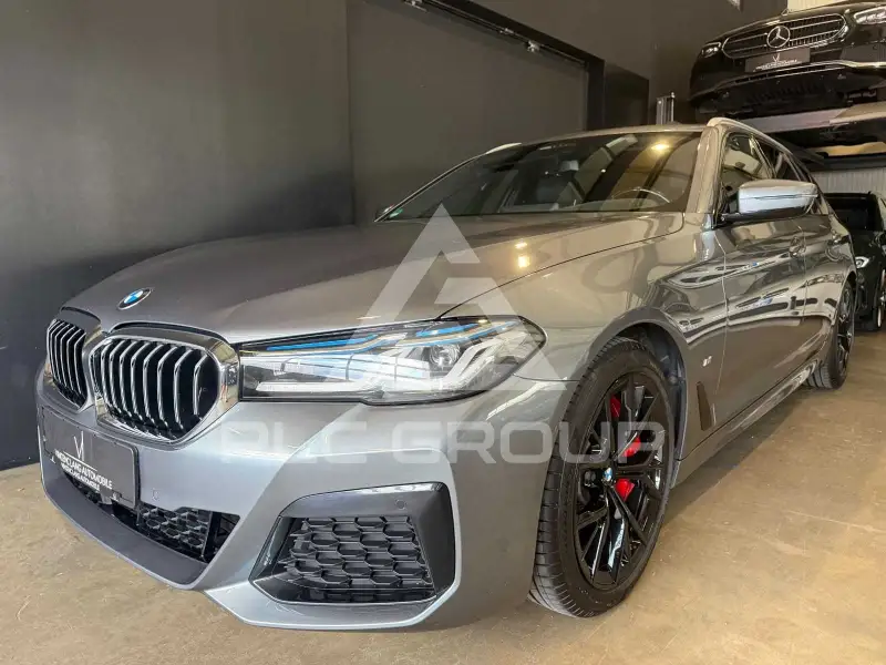 2022 BMW 540