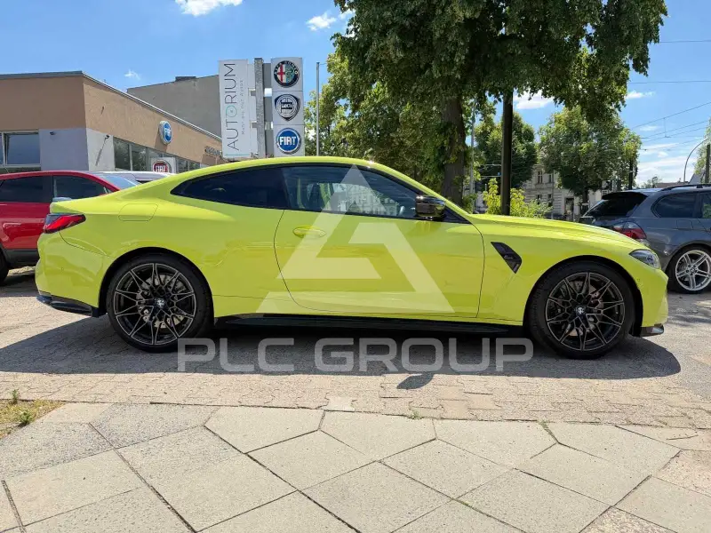 2022 BMW M4