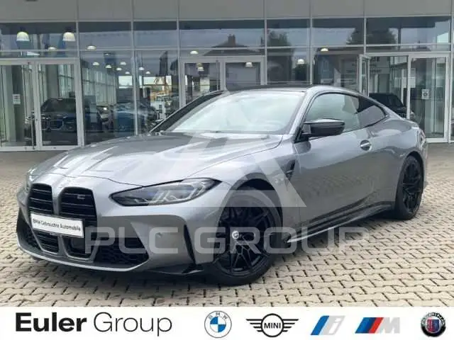 2022 BMW M4