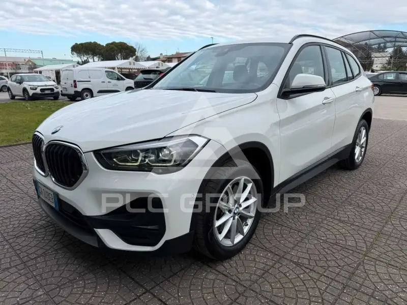 2022 BMW X1