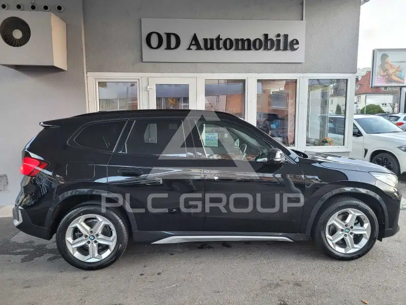 2022 BMW X1