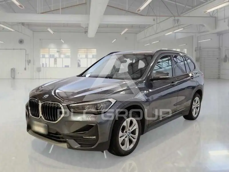 2022 BMW X1