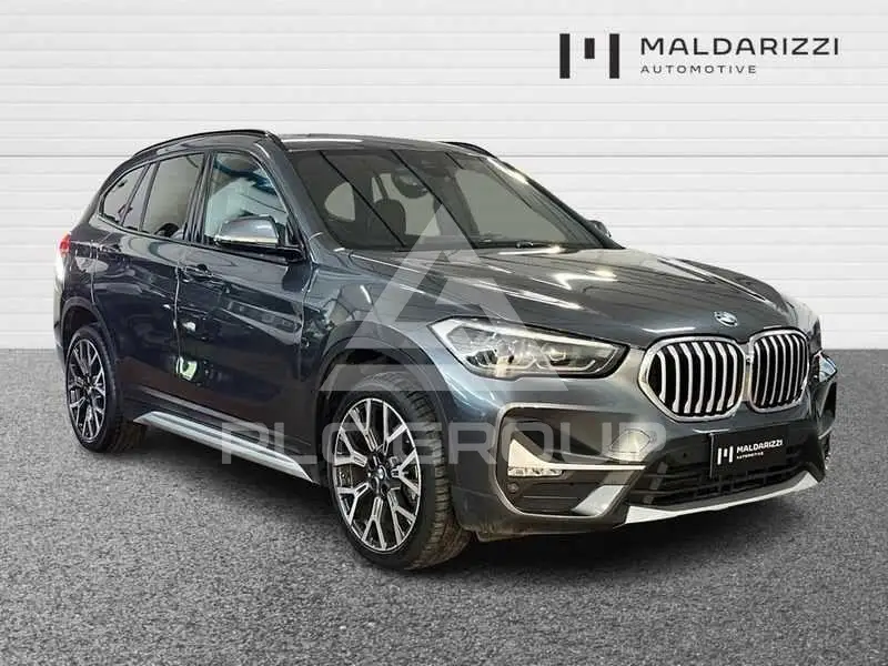 2022 BMW X1