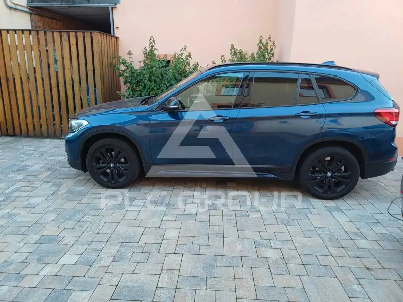 2022 BMW X1